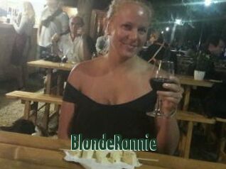 BlondeRonnie