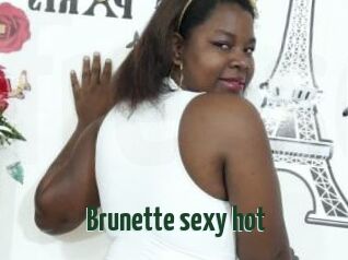 Brunette_sexy_hot