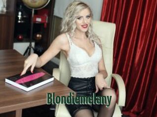 Blondiemelany