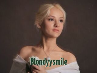 Blondyysmile