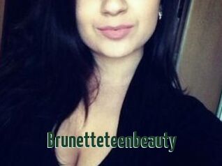 Brunetteteenbeauty