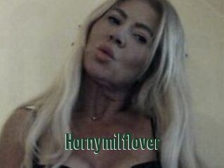 Hornymilflover