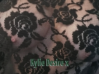 Kylie_Desire_x