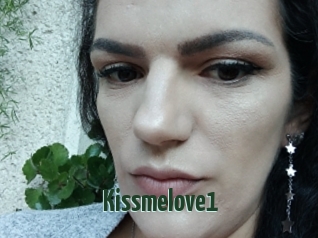 Kissmelove1