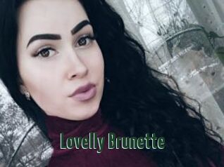 Lovelly_Brunette