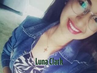 Luna_Clark