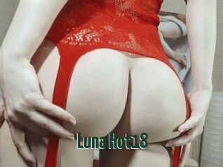 Luna_Hot18