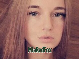 MiaRedFox