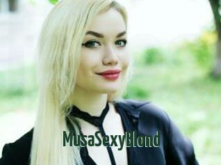 MusaSexyBlond