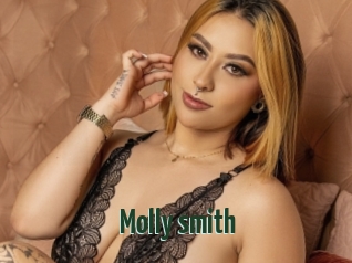 Molly_smith