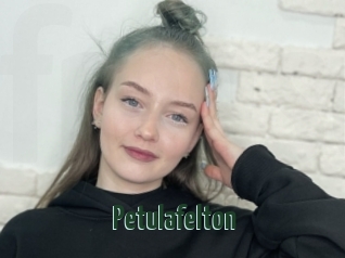 Petulafelton