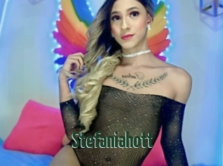 Stefaniahott