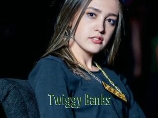 Twiggy_Banks